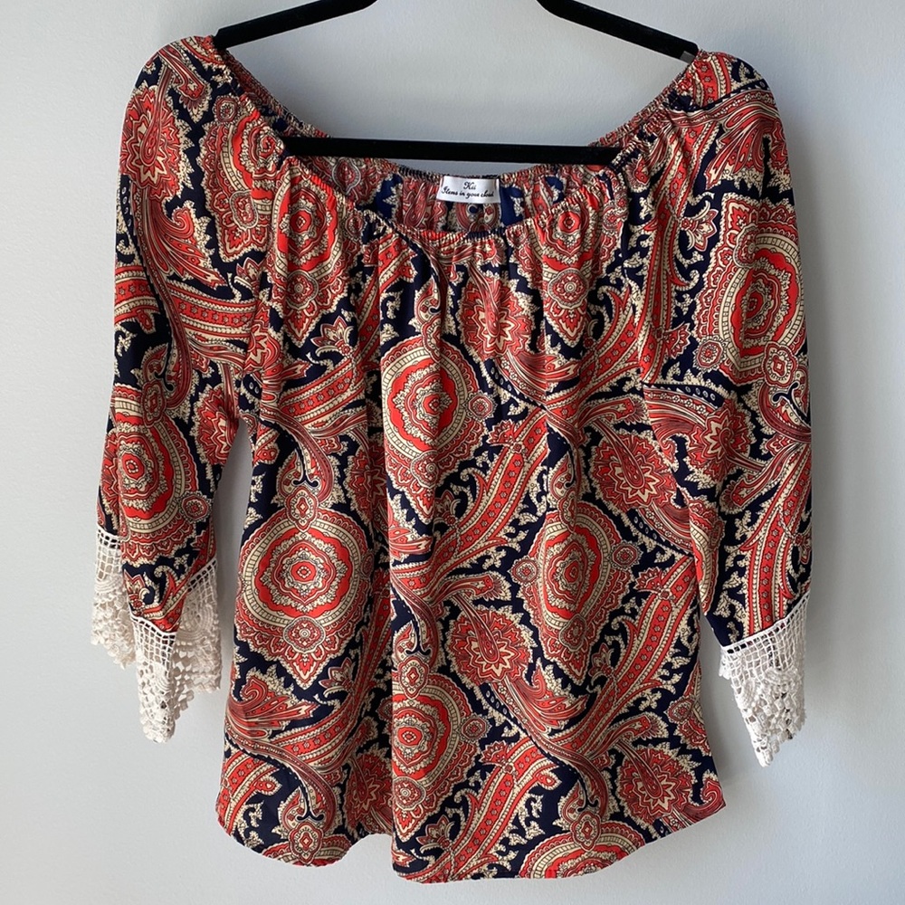 Red/navy blouse with lace details